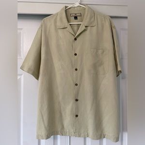 Tommy Bahama 100% Silk Button Down Shirt